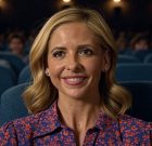 سارا میشل گلار (بازیگر فیلم I Know What You Did Last Summer) طرفدارها رو تو سینما سورپرایز کرد و یه چهرهی آشنا دید سارا میشل گلار (بازیگر فیلم I Know What You Did Last Summer) طرفدارها رو تو سینما سورپرایز کرد و یه چهرهی آشنا دید